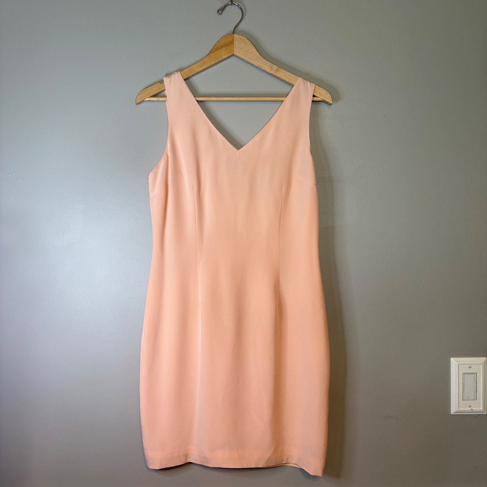 Hugo Buscati Collection Peach 100% Silk V-Neck Sleeveless Sheath Dress Size 12